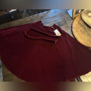Modcloth Collectif burgundy velvet skirt. New with tags. US Medium, UK 12.